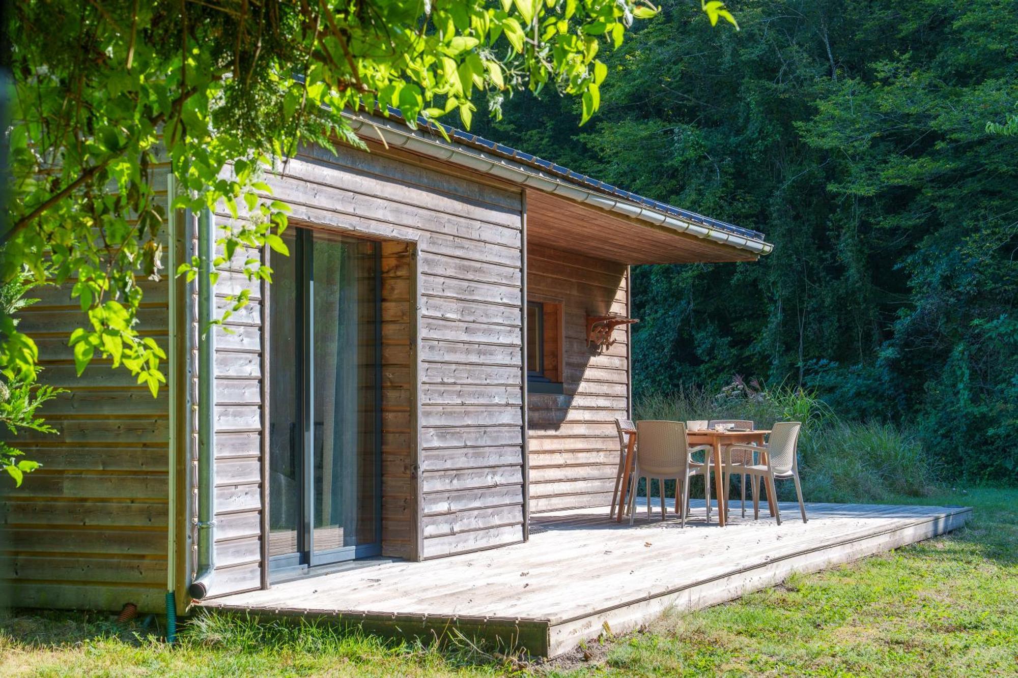 La Cabane Du Pont Du Douet Mazieres-de-Touraine Exterior foto